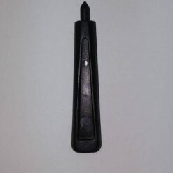 מנקב קטן לצינור השקייה